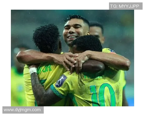 裸体足球球星挑战极限赛事 展现运动员独特身体魅力与竞技精神 裸体足球球星挑战极限赛事 展现运动员独特身体魅力与竞技精神