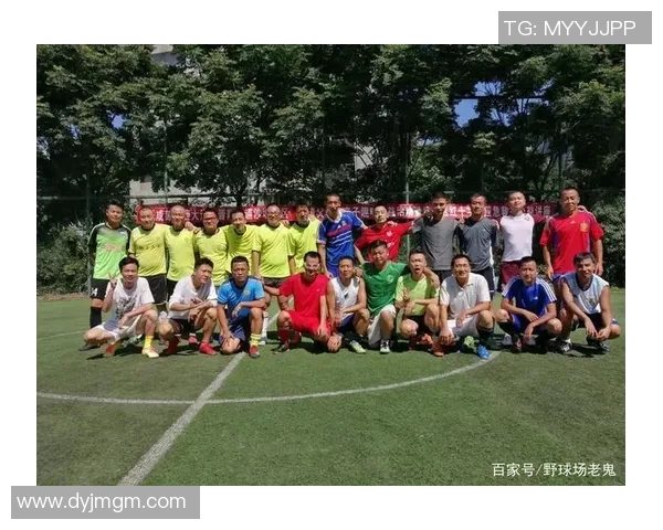 足球球星核酸检测与健康管理：疫情期间运动员如何保障竞技状态