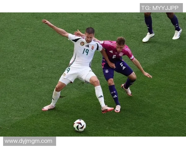 德国足球史上50大球星全方位排名与精彩回顾