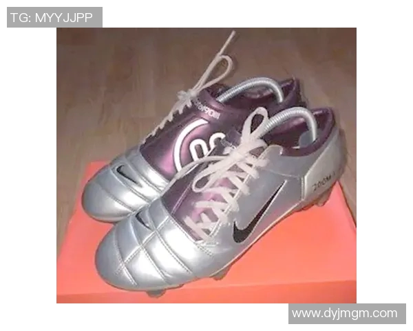 球星同款足球鞋精选大全 各大品牌设计与经典款式一览